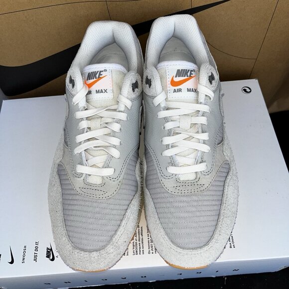 NEW Nike Air Max 1 PRM Men’s Size 6, Womens Size 7.5 Light Iron Ore Total Orange - Picture 4 of 6